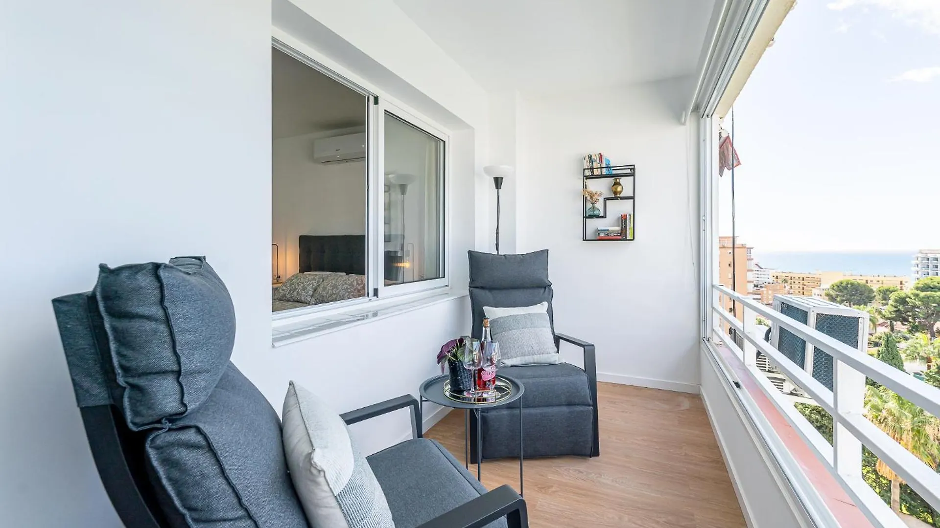 797 Holiday Rentals - Apartamento Con Hermosas Vistas Benalmádena 0*,  Spagna